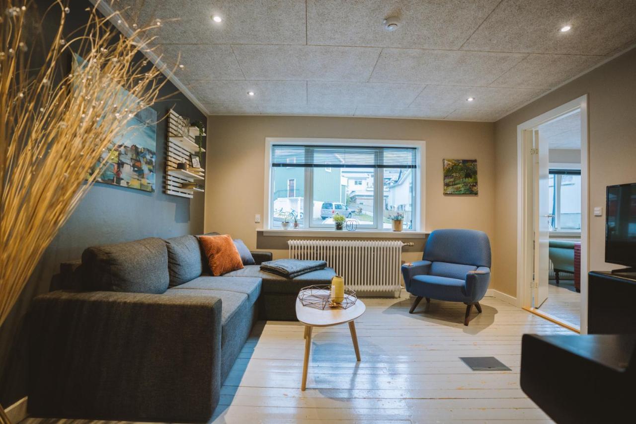 Brekkustova - Modern, Cosy And Spacious Apartment Klaksvík エクステリア 写真