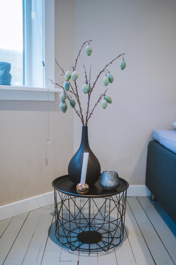 Brekkustova - Modern, Cosy And Spacious Apartment Klaksvík エクステリア 写真